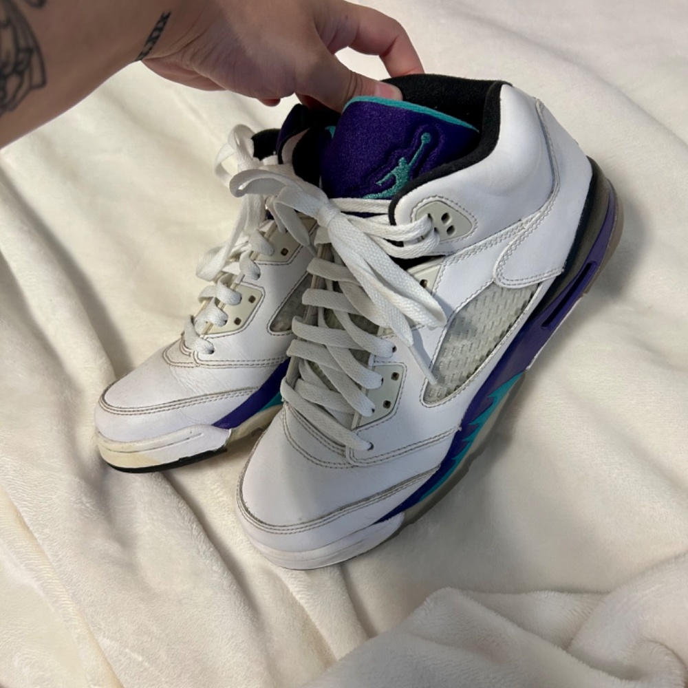 Jordan 5 - Picture 2 of 6